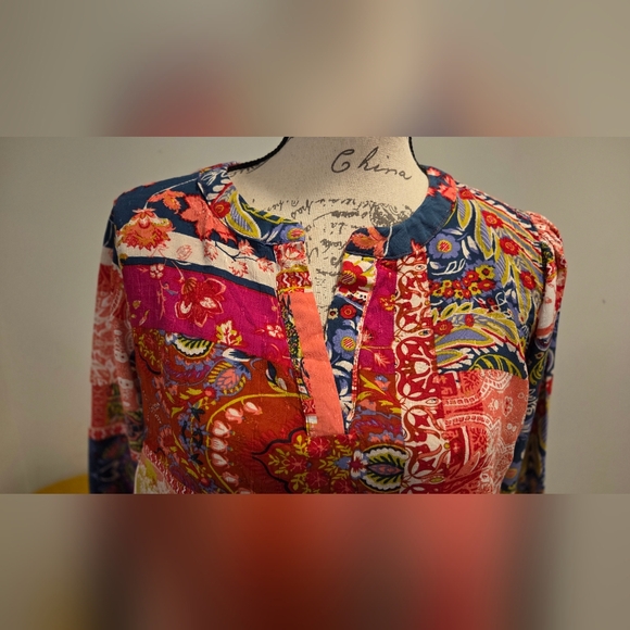 Jones New York Multicolor Patchwork Blouse, Size 1X. - Picture 2 of 13